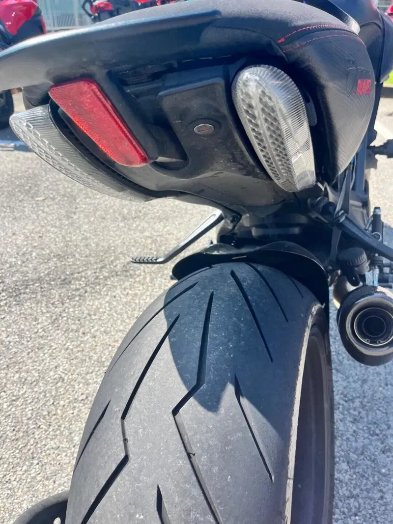 Ducati Diavel 1200 (2017 - 18) (7)