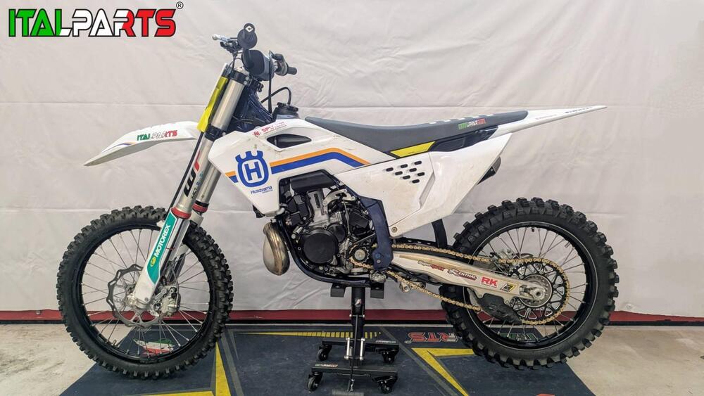 Husqvarna TC 250 (2023) (3)