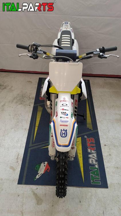 Husqvarna TC 250 (2023) (2)