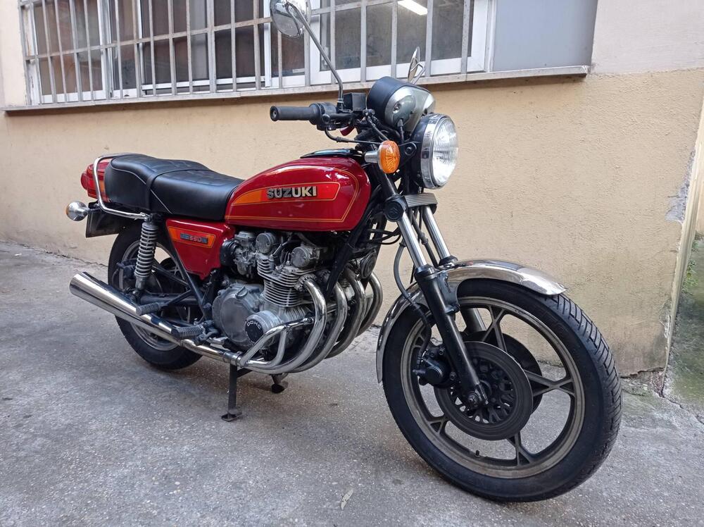 Suzuki GS550E (2)
