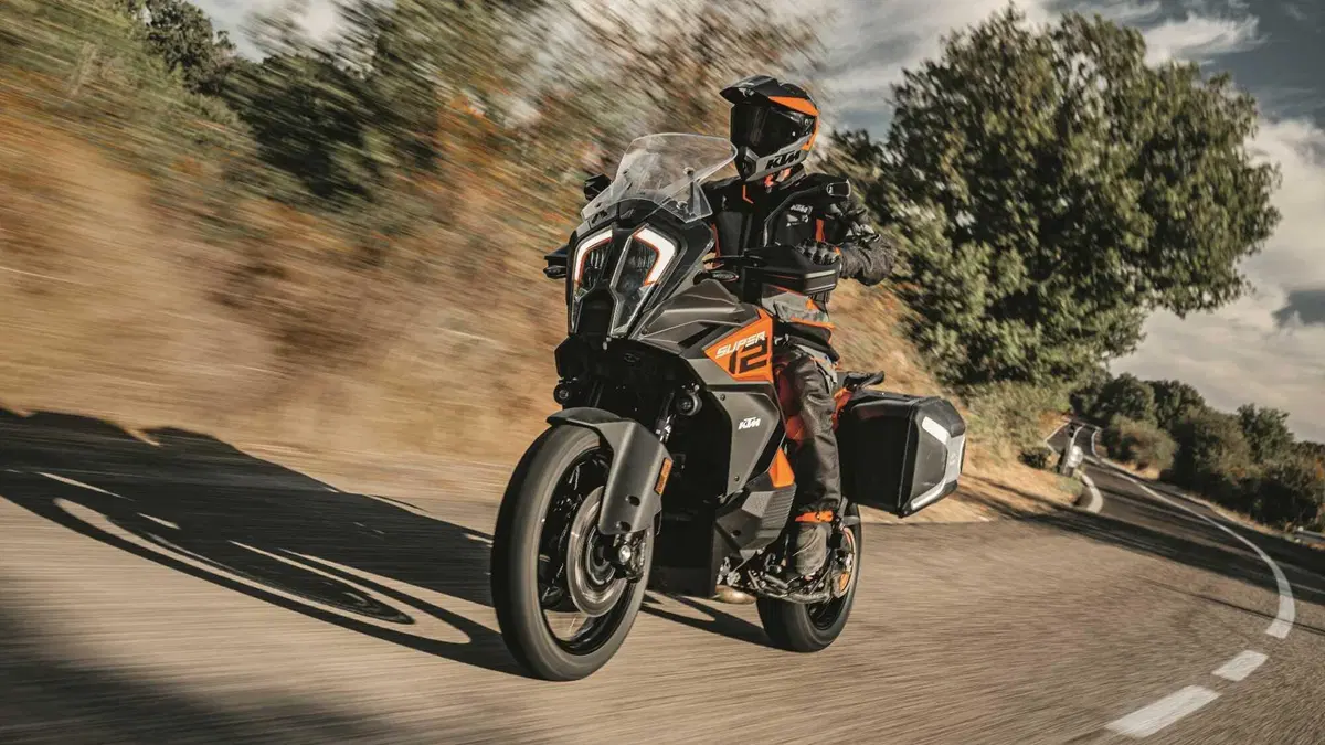 KTM PowerWear: la collezione Terra Adventure per i lunghi viaggi