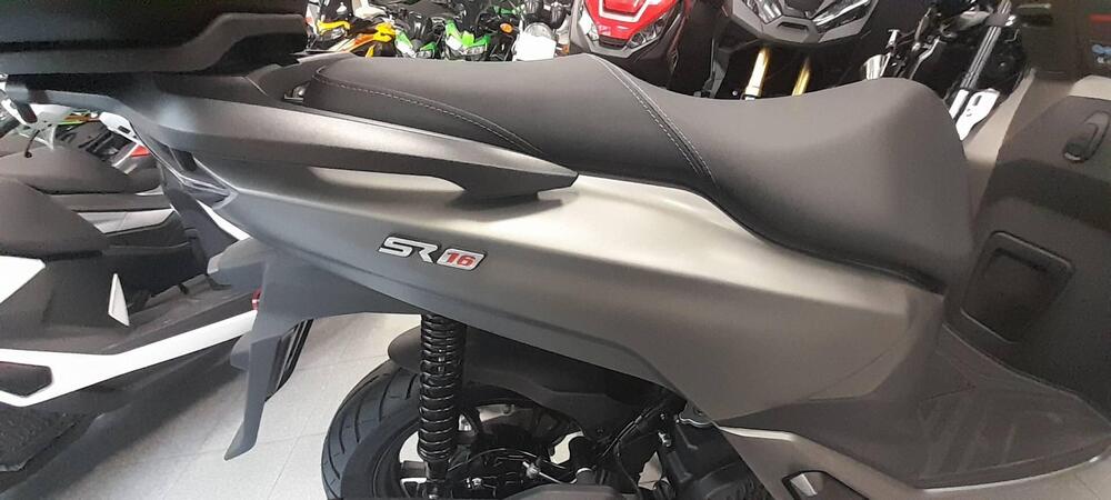 Voge Sfida SR16 125 (2025) (4)