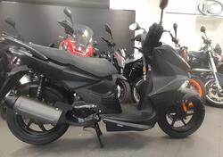 Kymco Super 8 50 R (2022 - 25) nuova