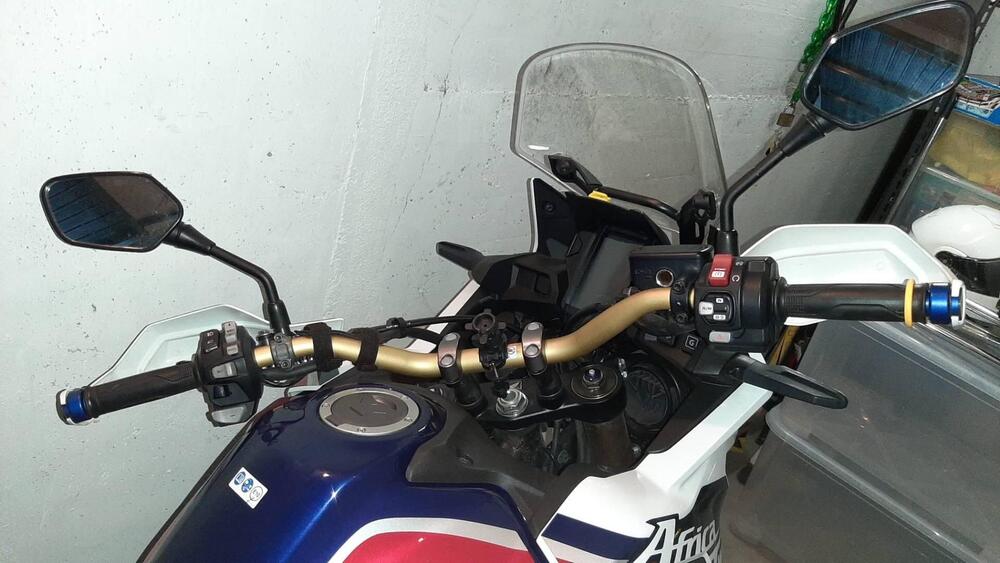 Honda Africa Twin CRF 1000L DCT (2018 - 19) (3)