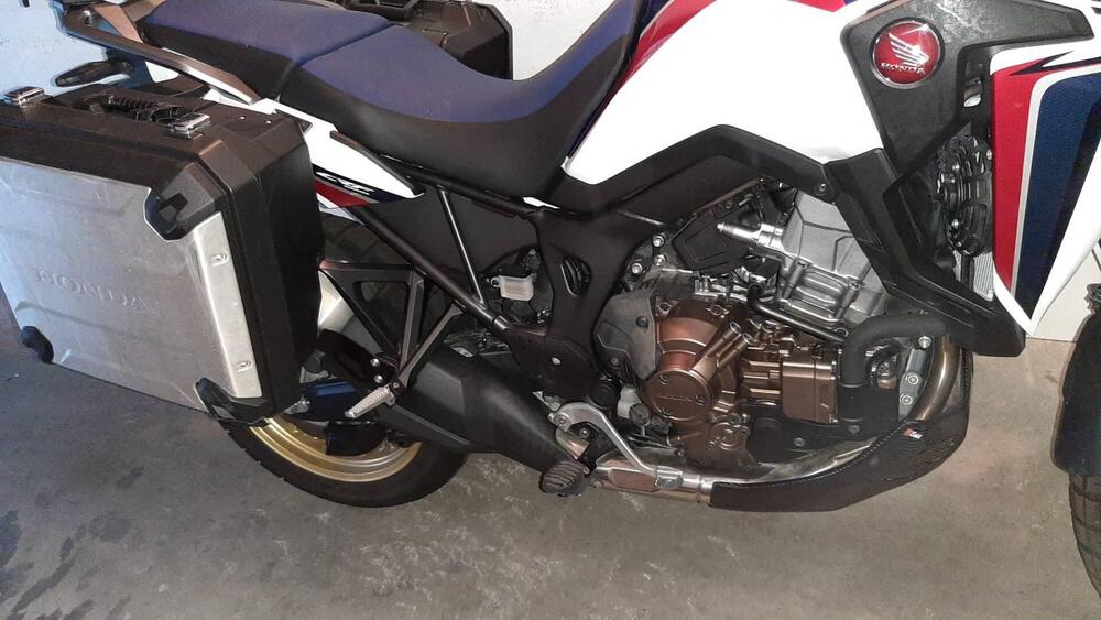 Honda Africa Twin CRF 1000L DCT (2018 - 19) (2)