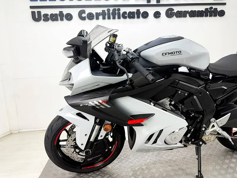 CFMOTO 675SR-R (2025 - 26) (15)