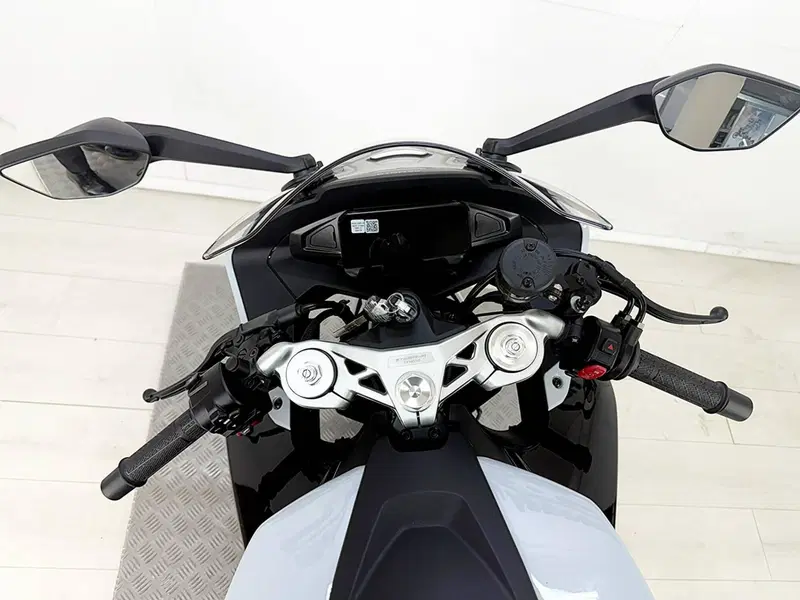 CFMOTO 675SR-R (2025 - 26) (18)