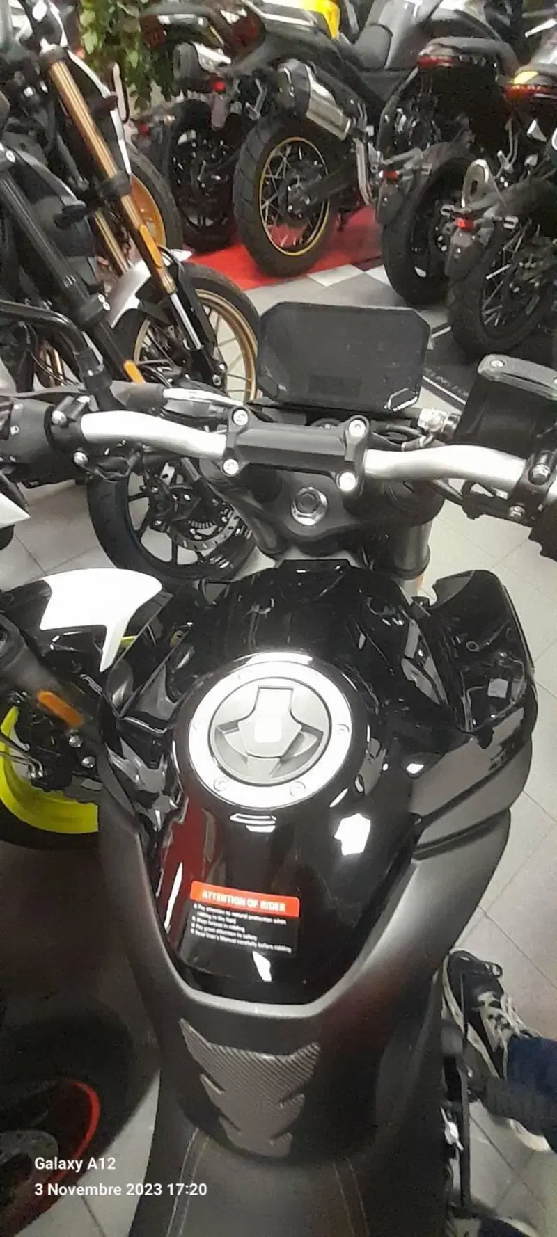 Voge Brivido 125R (2023 - 26) (5)