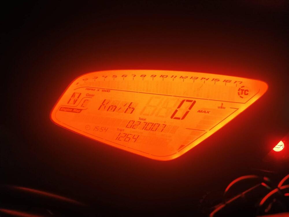 MV Agusta Brutale 800 (2012 - 15) (5)