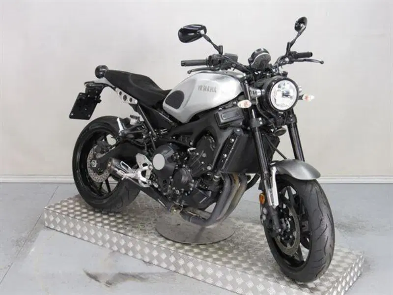 Yamaha XSR 900 ABS (2016 - 20) (3)