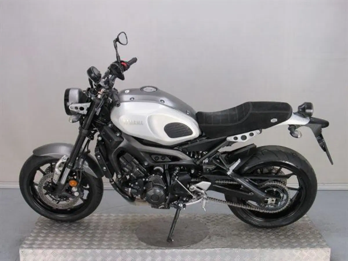 Yamaha XSR 900 ABS (2016 - 20) (5)