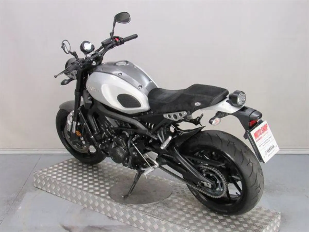 Yamaha XSR 900 ABS (2016 - 20) (6)