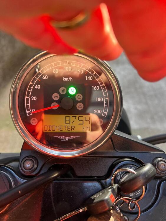 Moto Guzzi V7 III Stone (2017 - 20)
