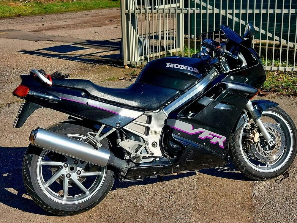 Honda VFR 750 F (1990 - 93) (4)