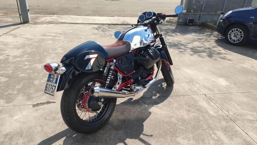 Moto Guzzi V7 Racer (2012 - 14) (5)