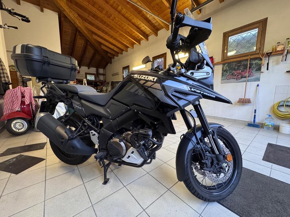 Suzuki V-Strom 1050XT (2020 - 23) (2)
