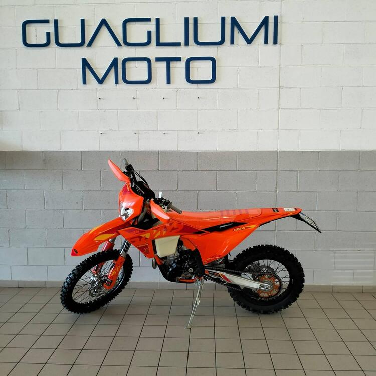 KTM 250 EXC-F Six Days (2024) (3)
