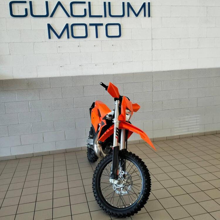 KTM 250 EXC (2025) (4)