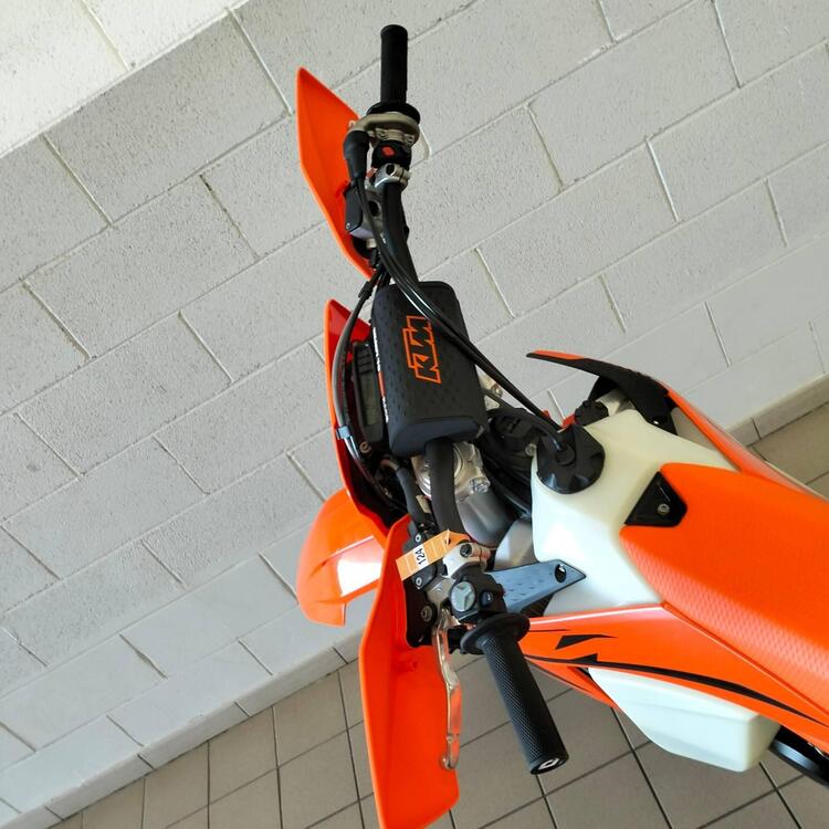 KTM 250 EXC (2025) (5)