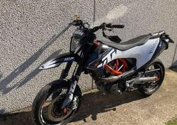 KTM 690 SMC R (2019 - 20) usata