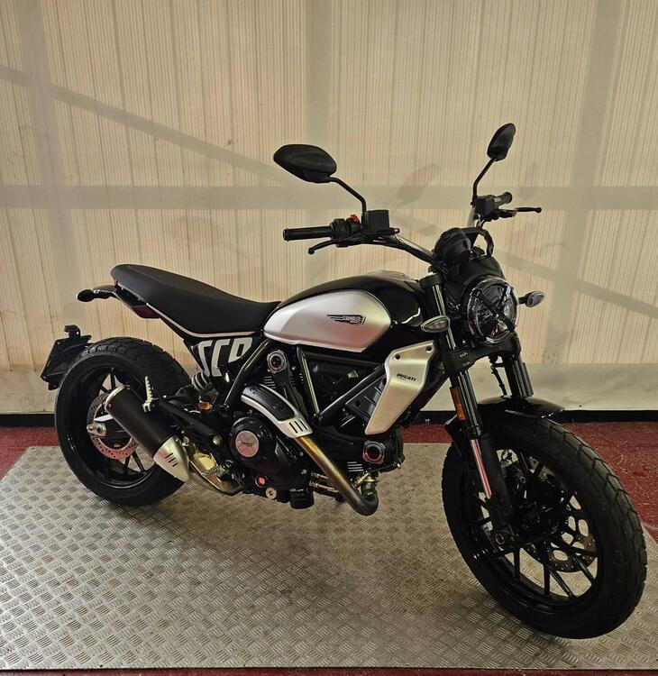 Ducati Scrambler 800 Icon (2023 - 25)