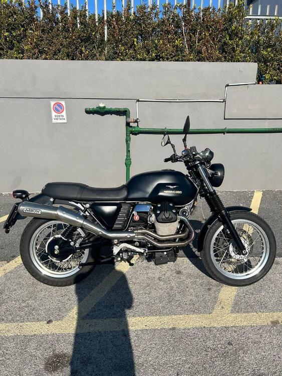 Moto Guzzi V7 Classic (2008 - 12)