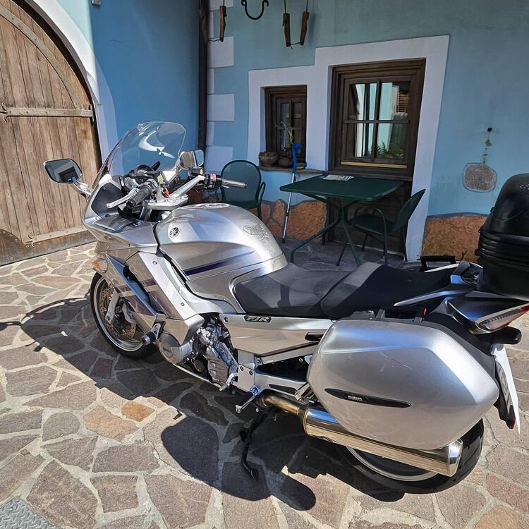 Yamaha FJR 1300 A (2006 - 11) (2)