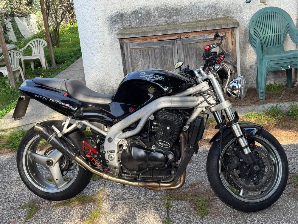 Triumph Speed Triple 955 (1998 - 01) (3)