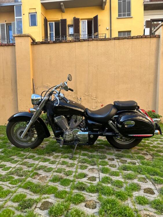 Honda Shadow 750 (2004)
