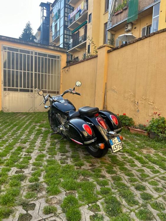 Honda Shadow 750 (2004) (3)