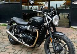 Triumph Street Twin 900 (2017 - 18) usata