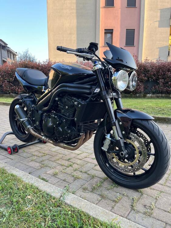 Triumph Speed Triple 1050 (2005 - 11)