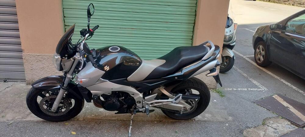 Suzuki GSR 600 (2006 - 11)