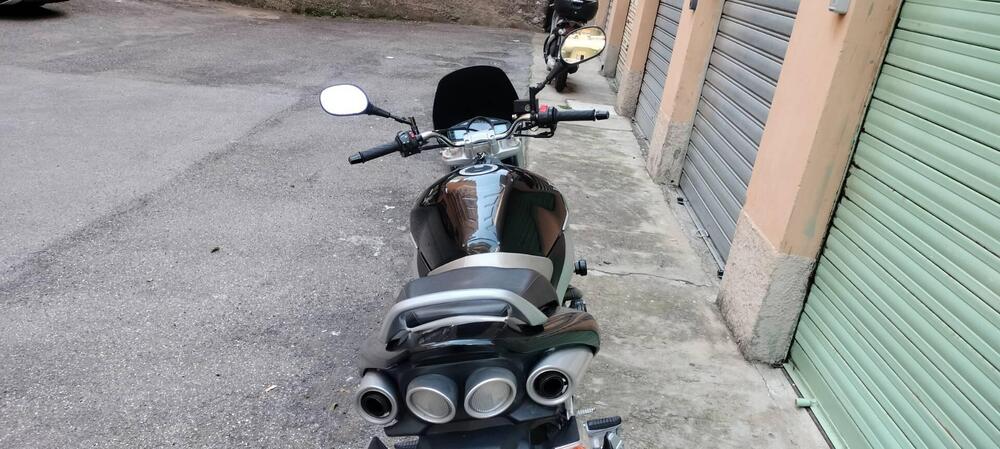 Suzuki GSR 600 (2006 - 11) (4)