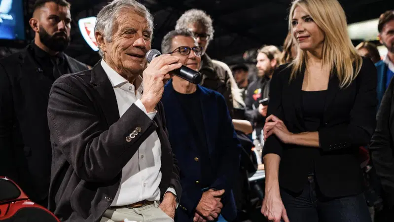 Fani Motors, 50 anni di passione: una grande festa con le leggende del motociclismo. Ecco com'&egrave; andata [VIDEO E GALLERY]