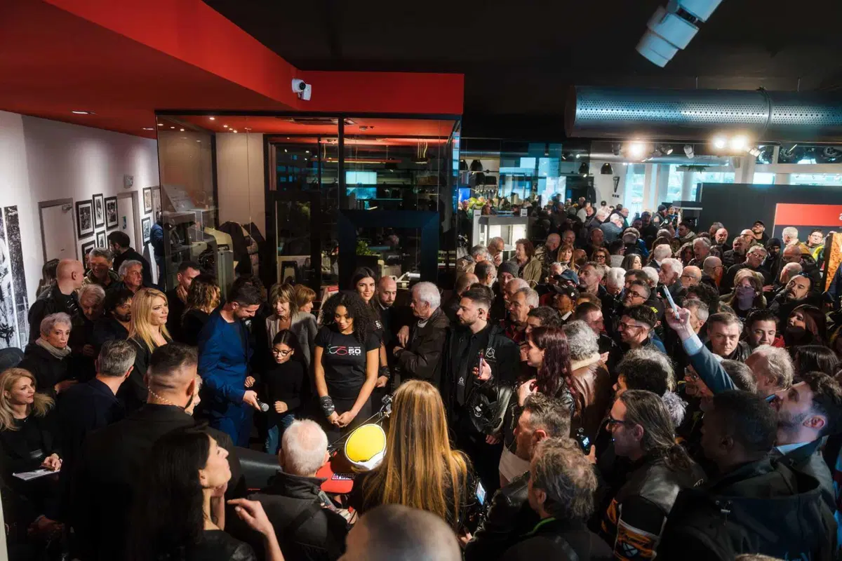 Fani Motors, 50 anni di passione: una grande festa con le leggende del motociclismo. Ecco com'è andata [VIDEO E GALLERY] (3)
