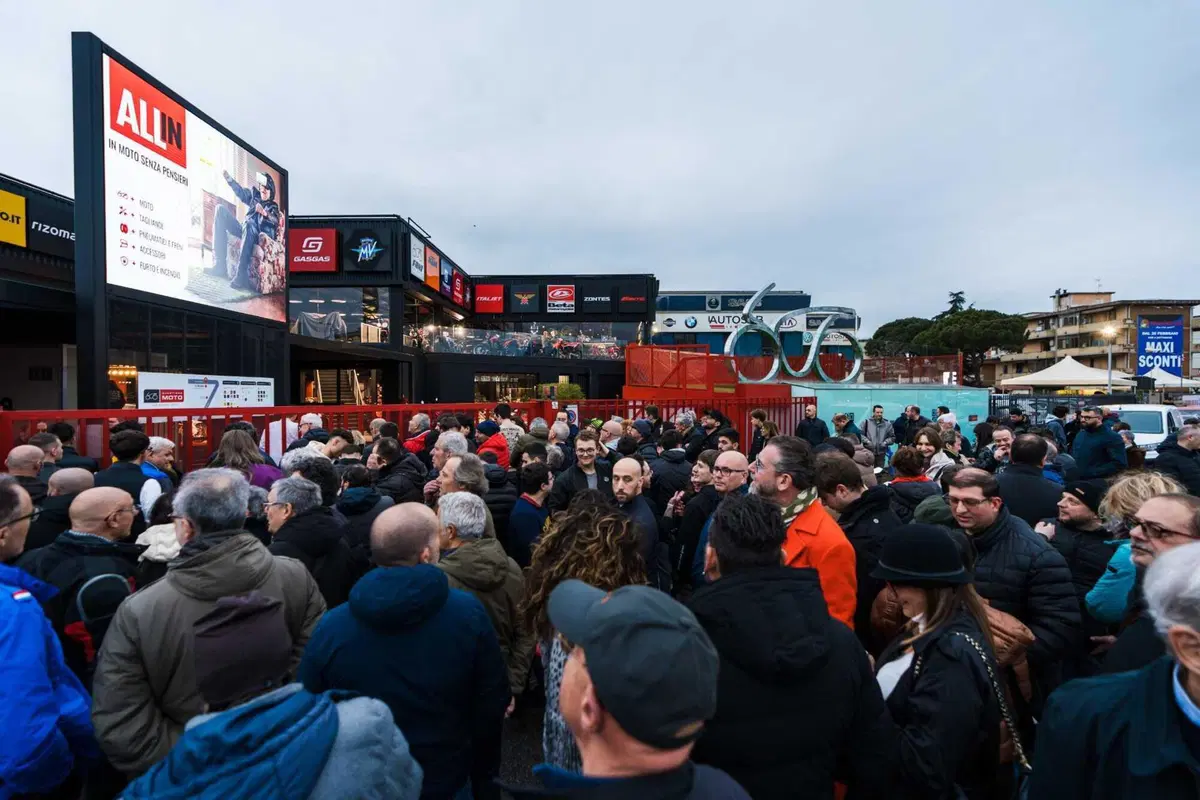 Fani Motors, 50 anni di passione: una grande festa con le leggende del motociclismo. Ecco com'è andata [VIDEO E GALLERY] (6)