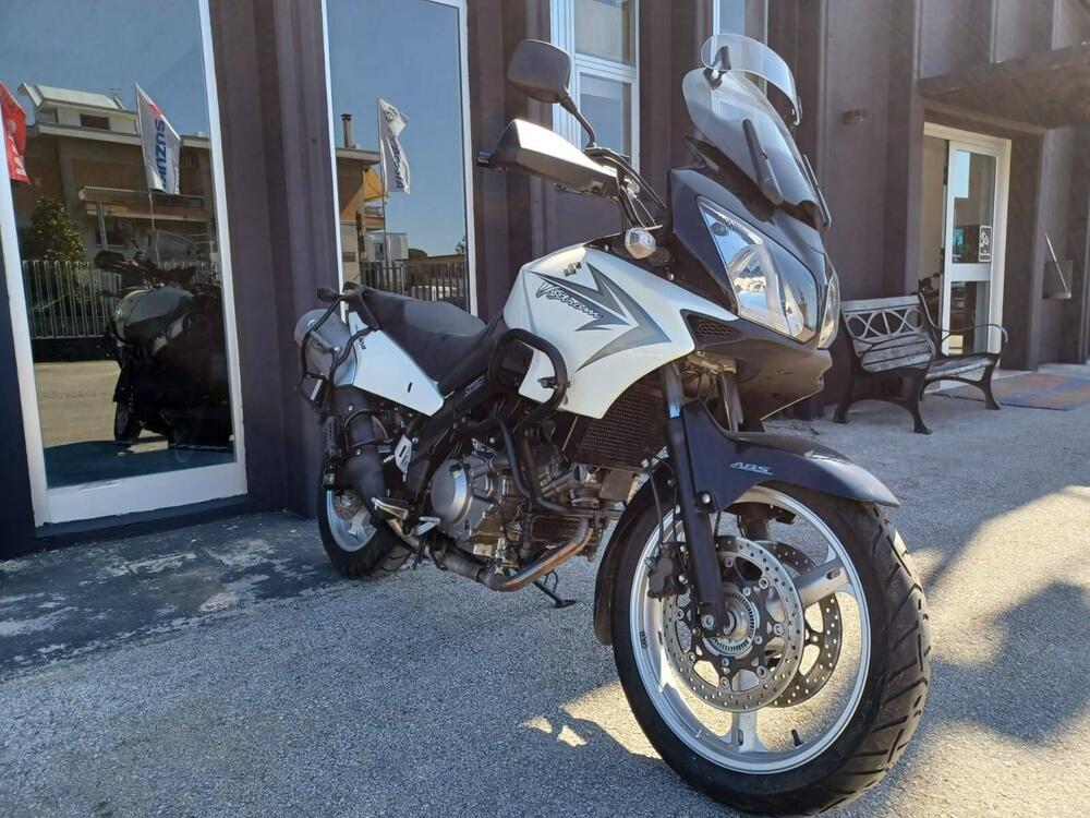 Suzuki V-Strom 650 (2008 - 11) (2)
