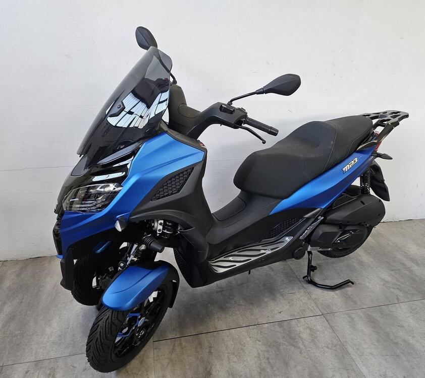 Piaggio MP3 310 Sport (2025) (2)