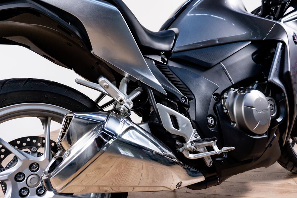 Honda VFR 1200 F ABS (2009 - 16) (4)