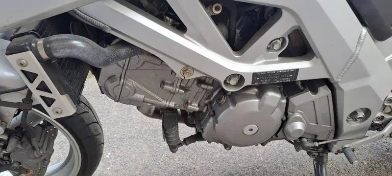 Suzuki SV 650 S (2003 - 06) (7)