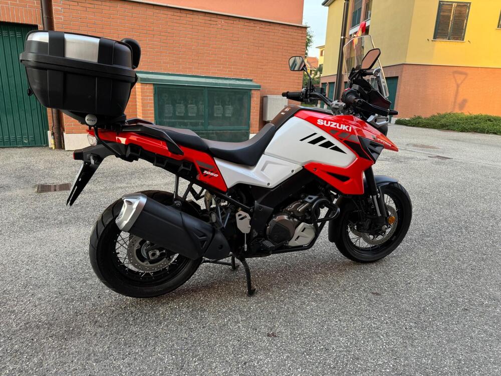 Suzuki V-Strom 1050XT (2020 - 23) (3)
