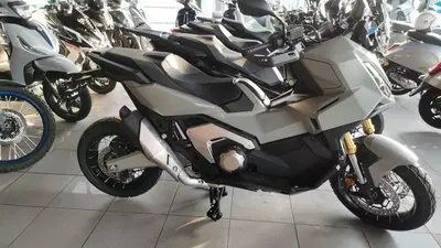 Honda X-ADV 750 (2025 - 26) nuova