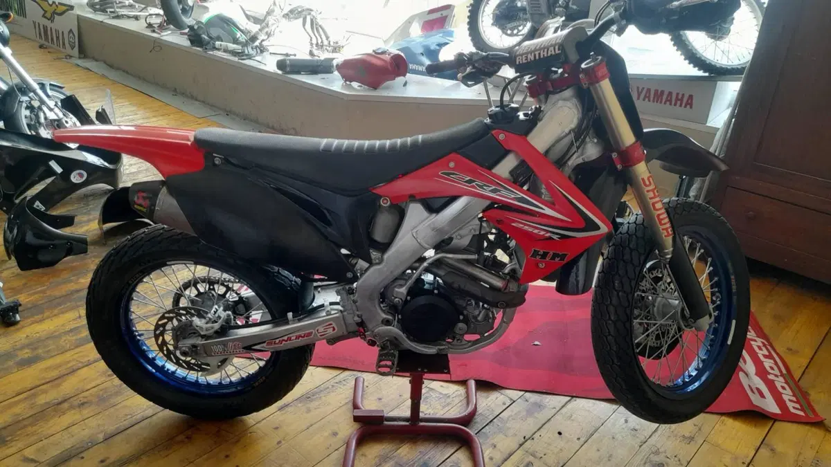Honda CRF 250R (2011 - 12) (2)