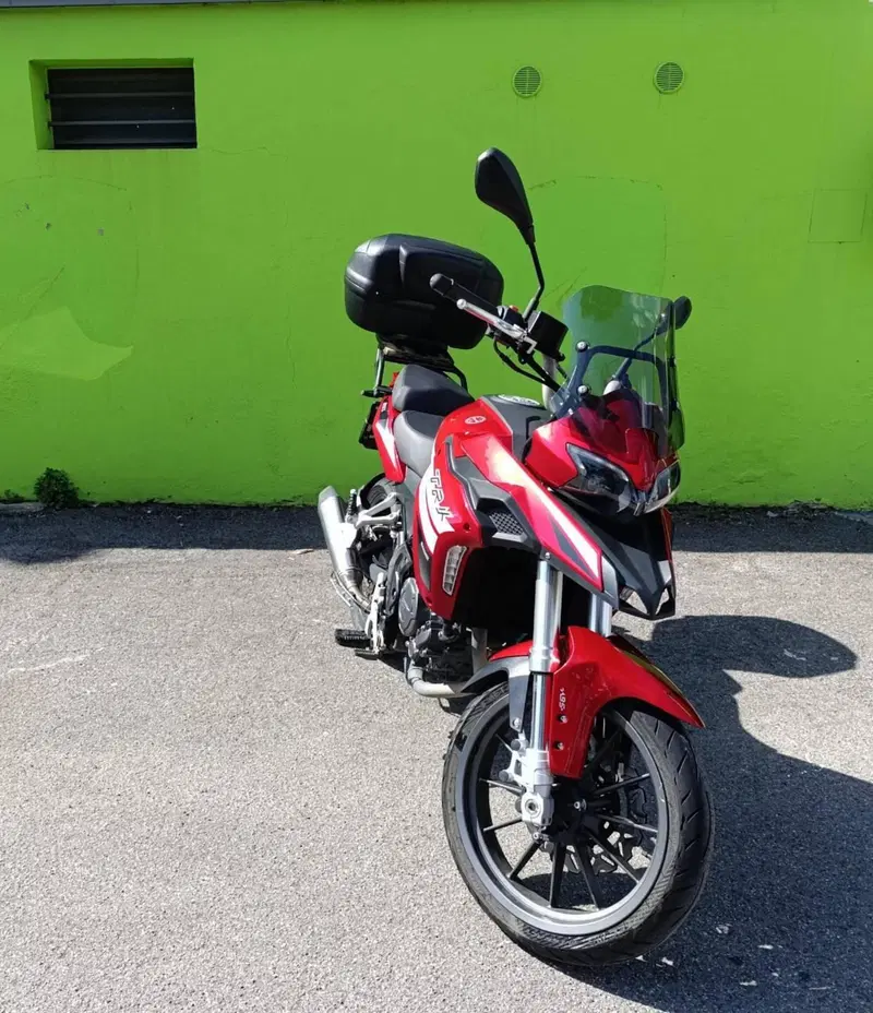Benelli TRK 251 (2022 - 25) (2)