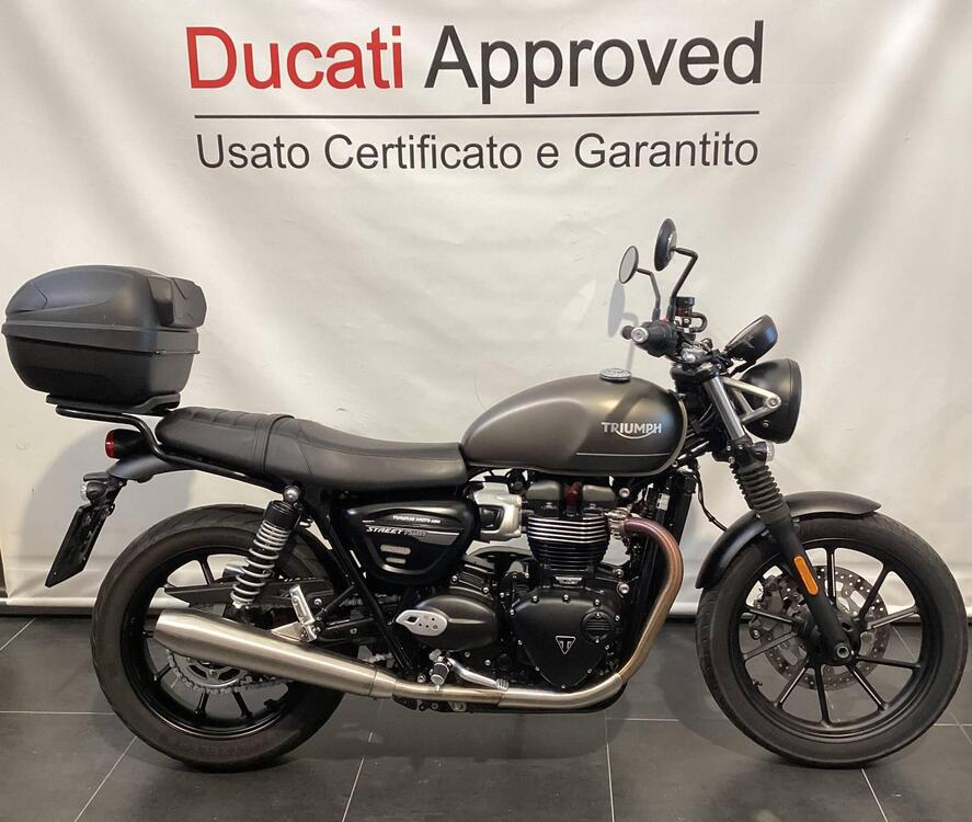 Triumph Street Twin 900 (2021 - 22)