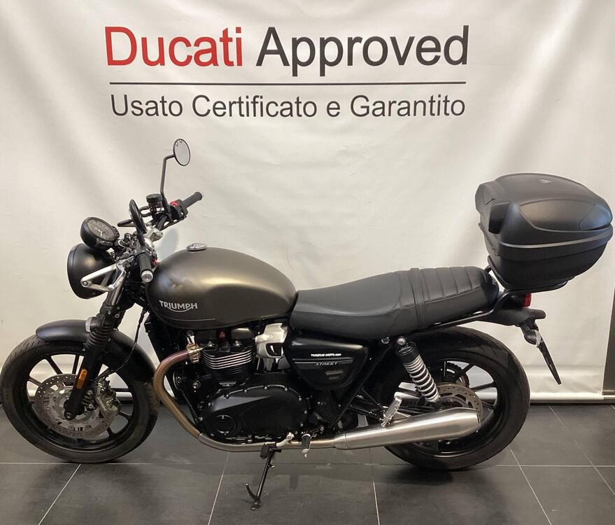 Triumph Street Twin 900 (2021 - 22) (3)