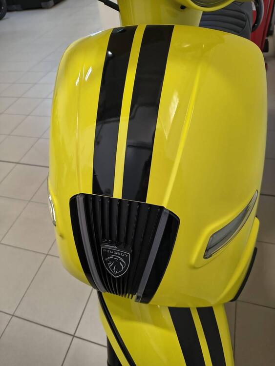 Peugeot Django 125 Classic Sport (2025) (2)