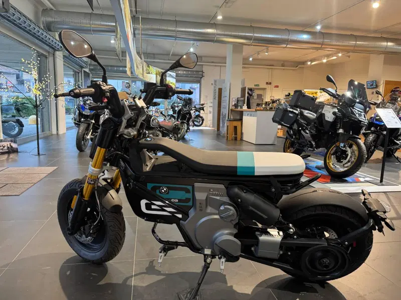 Bmw CE 02 AM (2024 - 26) (8)