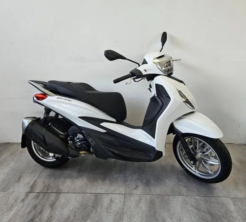 Piaggio Beverly 310 (2025 - 26)